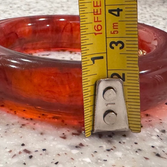 Kenneth Lane Bangle‎ Bracelet Dark Red Lucite Vintage Woman's 1980's EUC - Picture 7 of 9